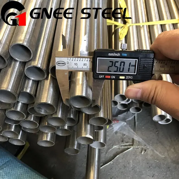 Duplex UNS N08020 UNS S32760 Legierungsrohr